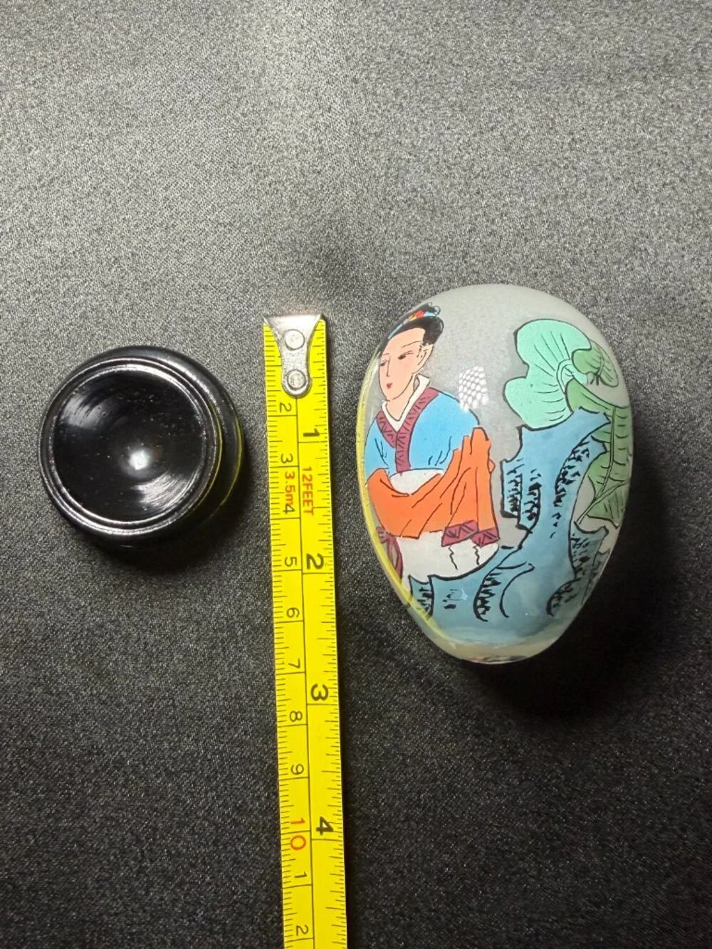 Vtg Chinese Hand-Painted Reverse Inside Glass Egg Geisha Lady Wooden Stand EUC